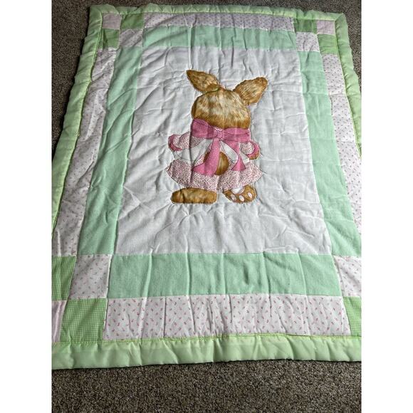 Vintage Bunny Quilt Patel Green Double Sided Lap Blanket Crib Nursery Decor - Picture 3 of 6